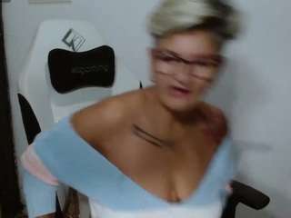 bety-cum2