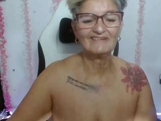 bety-cum2