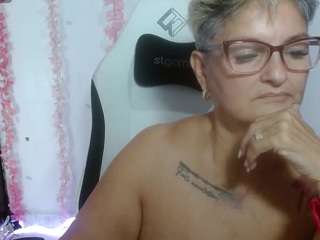 bety-cum2