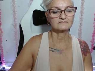 bety-cum2