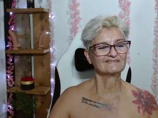 bety-cum2