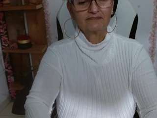 bety-cum2