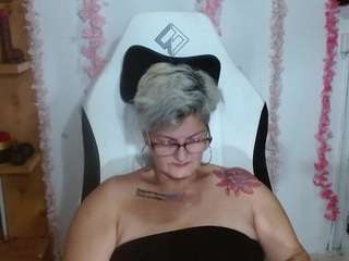 bety-cum2