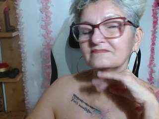 bety-cum2