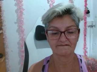 bety-cum2 live cam preview