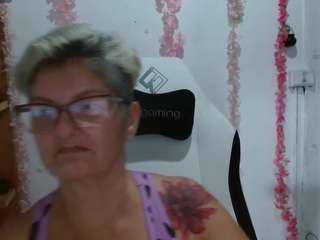 bety-cum2 live cam preview