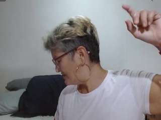 bety-cum2
