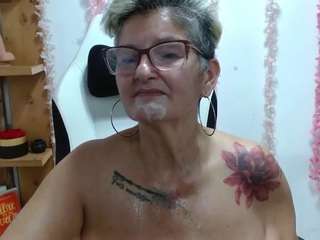 bety-cum2