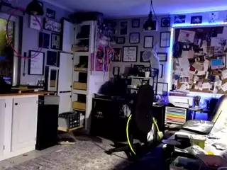 1800fu's Live Sex Cam Show