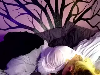 1800fu's Live Sex Cam Show