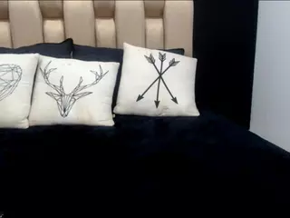 anniediamond's Live Sex Cam Show
