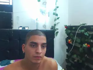 candyandfoxxx's Live Sex Cam Show