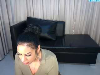 desirerodriguez Live Webcam on CamSoda