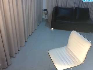 Live webcam model desirerodriguez on Soda Cams