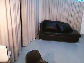 desirerodriguez Live Webcam on CamSoda