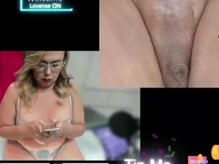 QueenVickyGX's Live Sex Cam Show
