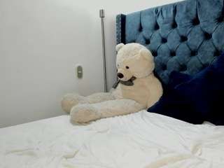 sophia-lopeez webcam