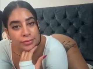 sophia-lopeez webcam