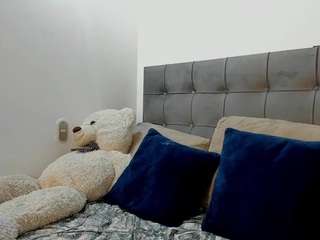 sophia-lopeez webcam