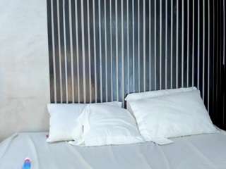 sophia-lopeez webcam