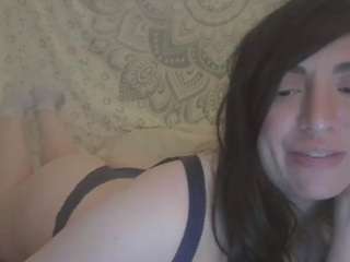 sexyserafine webcam model