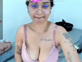 betty-wax's Live Sex Cam Show