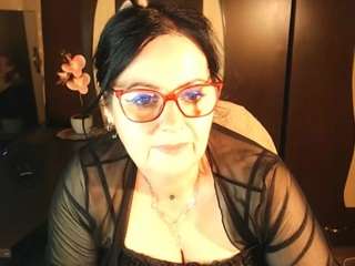 le modèle lollagreate est en webcam porno dans un show sur le site camsoda, il possède les tags suivants: ass,lush,tease,tattoos,spank,shaved-pussy,pussy,orgasm,no drinking,asshole,middle-aged,glasses,fingers,doggy style,dirty talk,dildo or vibrator,cum in pussy,cum,brown-eyes,blowjob