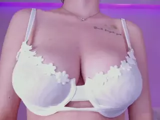 bella-rossi's Live Sex Cam Show