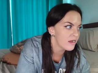 Live webcam model lexxxdrive on Soda Cams