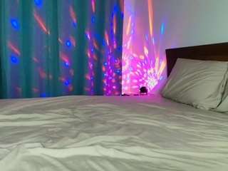 Live webcam model lexxxdrive on Soda Cams