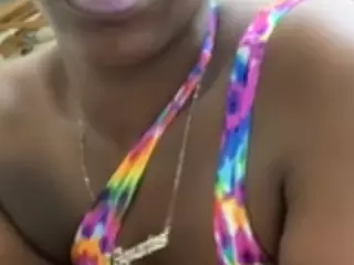thebrownskinvixxxen's Live Sex Cam Show