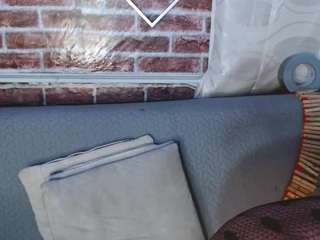 pamelaevanns live cam profile