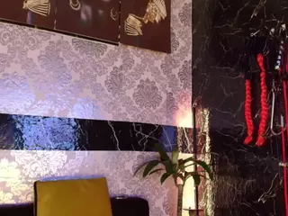 pamelaevanns's Live Sex Cam Show