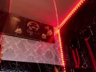 pamelaevanns's Live Sex Cam Show