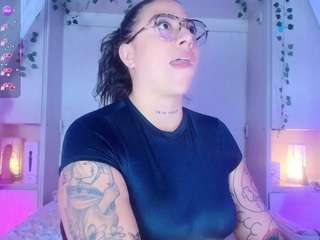 liavega Live Webcam on CamSoda