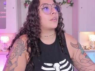 liavega Live Webcam on CamSoda