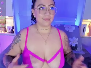 liavega's Live Sex Cam Show