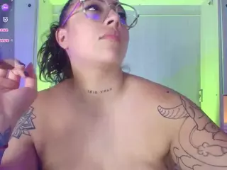 liavega's Live Sex Cam Show
