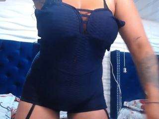 anyelaxx