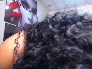 anyelaxx