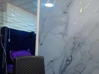 anyelaxx