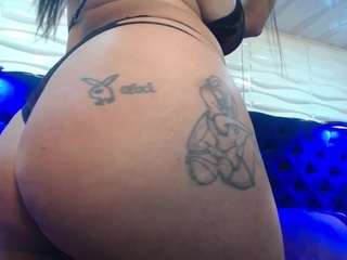 anyelaxx