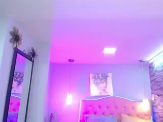 anyelaxx's Live Sex Cam Show