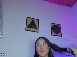 harmony-big-brea... Live Webcam on CamSoda