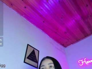 harmony-big-breasts webcam