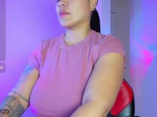harmony-big-breasts live cam preview