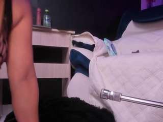 katiehill's CamSoda show and profile