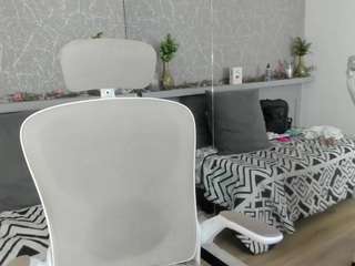 moonnlight's CamSoda show and profile