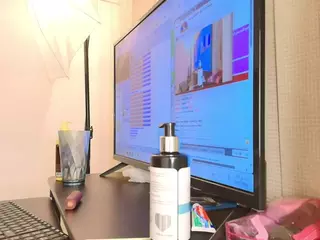 Sarah's Live Sex Cam Show