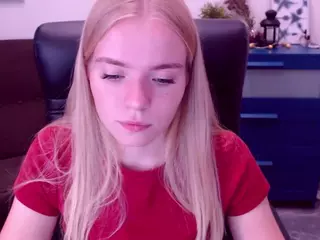 chloe-becker's Live Sex Cam Show